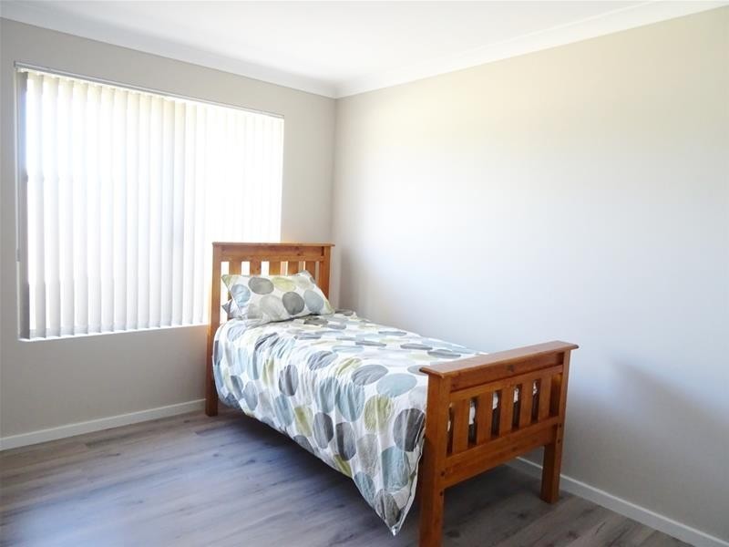 9 Harrison Way, Waroona WA 6215