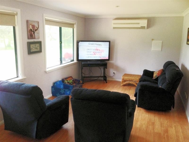 125  Thompson Road, Cookernup WA 6220