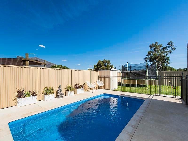 45 Hampton Road, Pinjarra WA 6208