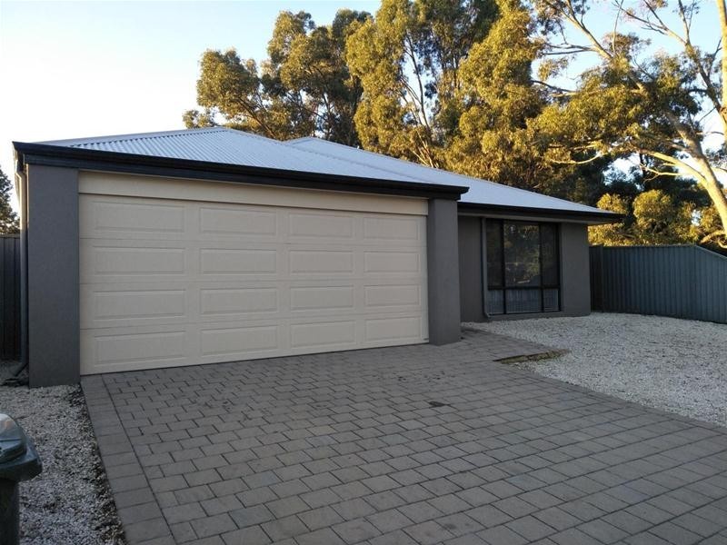 16A Whittaker Way, Waroona WA 6215