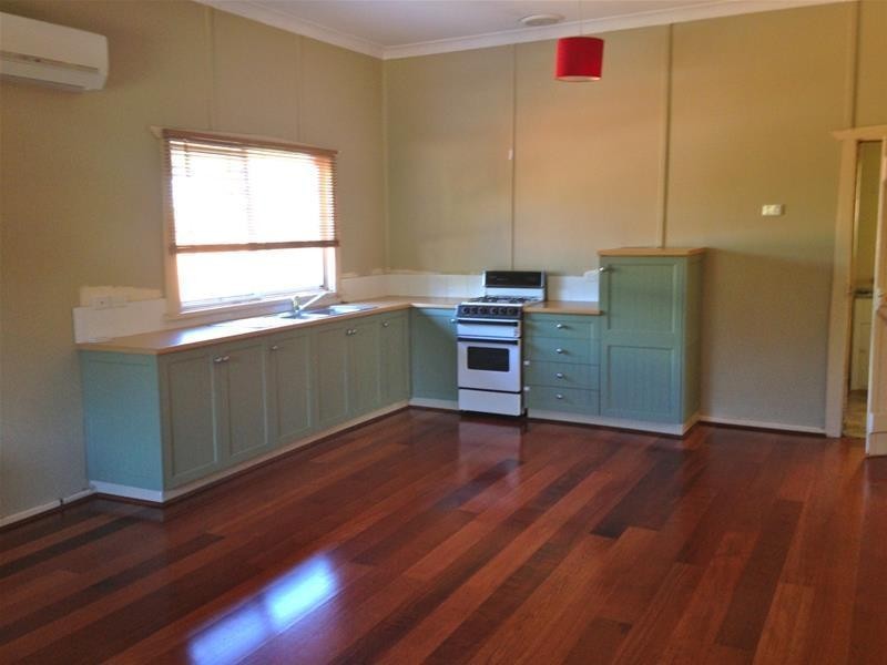 17 Marginata Cresent, Dwellingup WA 6213