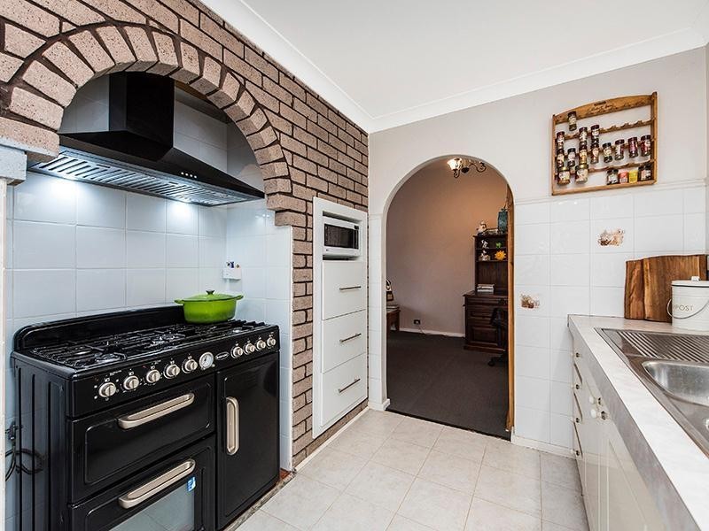 20 Salter Street, Pinjarra WA 6208