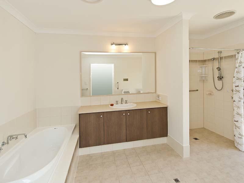 35 Purcell Gardens, South Yunderup WA 6208