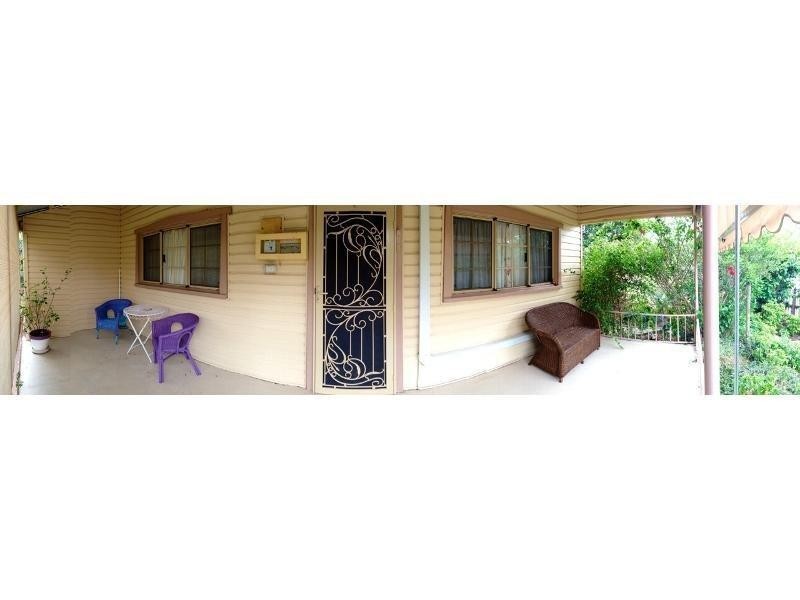 104 FOURACRE Street, Waroona WA 6215