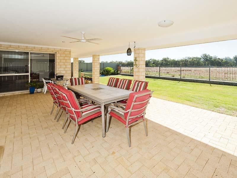 35 Purcell Gardens, South Yunderup WA 6208