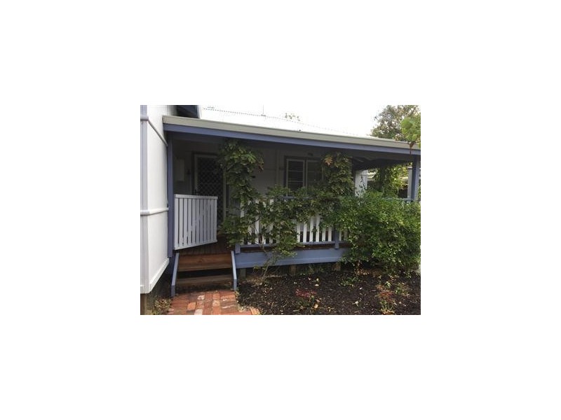 11 Jubilee Drive, Pinjarra WA 6208