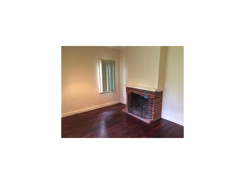 11 Jubilee Drive, Pinjarra WA 6208