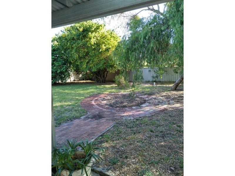 11 Jubilee Drive, Pinjarra WA 6208