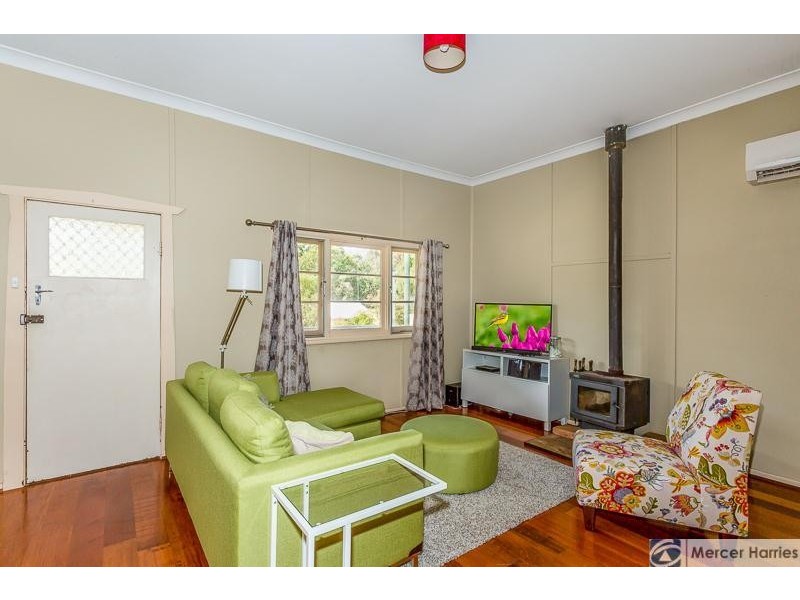 17  Marginata Crescent, Dwellingup WA 6213