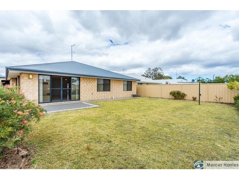 5 Hay Entrance, Pinjarra WA 6208