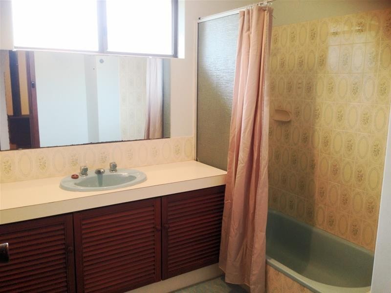 31 Alexander Drive, Waroona WA 6215