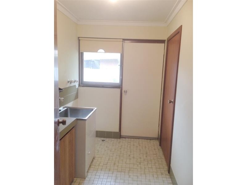 31 Alexander Drive, Waroona WA 6215