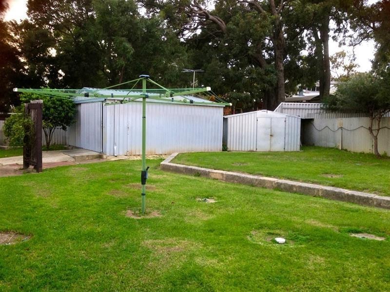 31 Alexander Drive, Waroona WA 6215