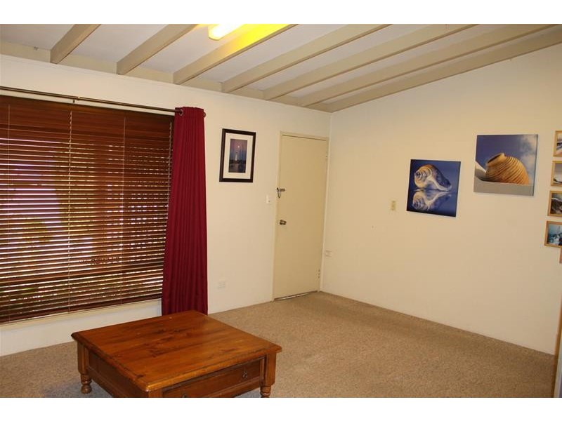 2 Lever Way, South Yunderup WA 6208