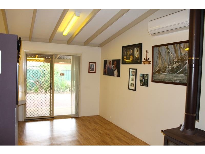 2 Lever Way, South Yunderup WA 6208