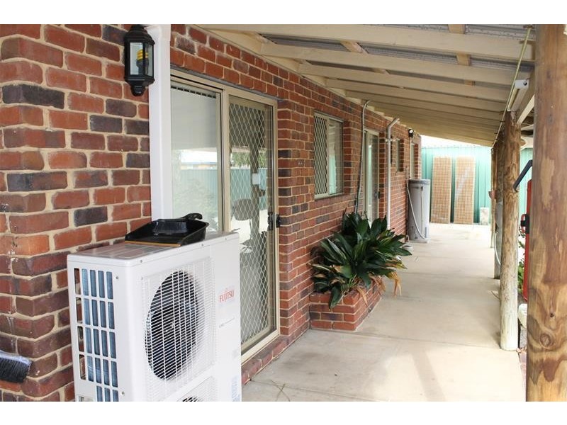 2 Lever Way, South Yunderup WA 6208