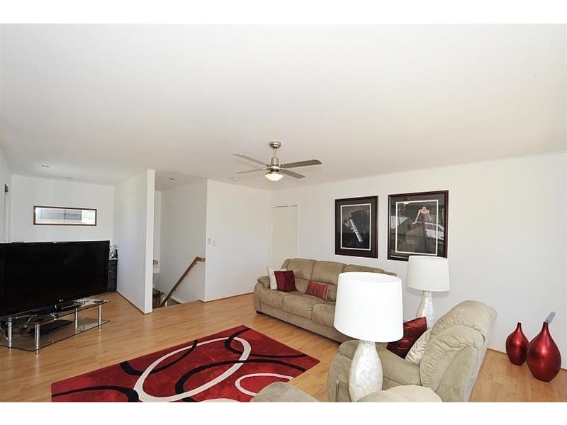 19/70 Rodoreda Cresent, Ravenswood WA 6208