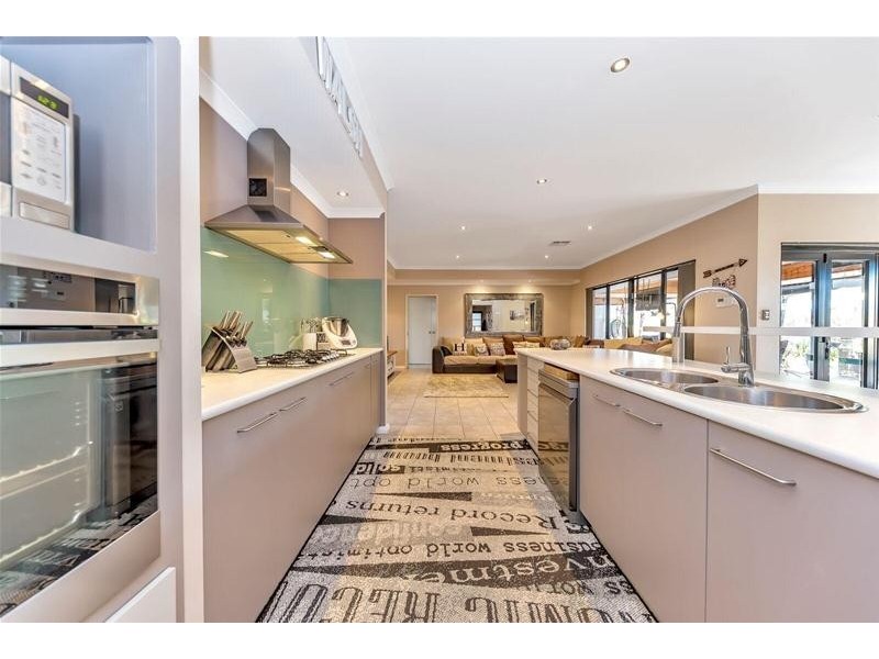 B/1 Yunderup Road, South Yunderup WA 6208