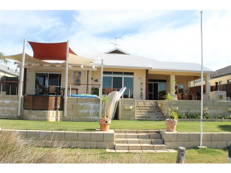 48 Banksia Terrace, South Yunderup WA 6208