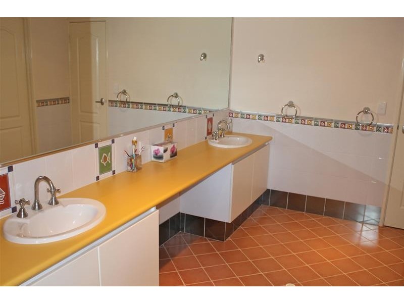 48 Banksia Terrace, South Yunderup WA 6208