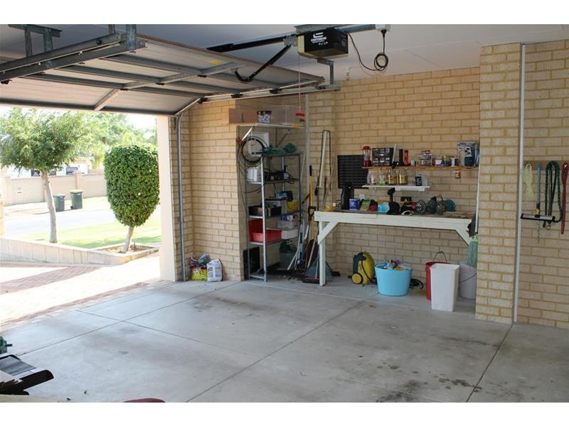 48 Banksia Terrace, South Yunderup WA 6208