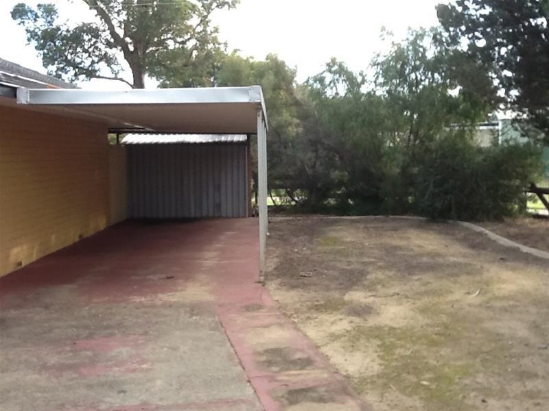 13 Isandra Close, Pinjarra WA 6208