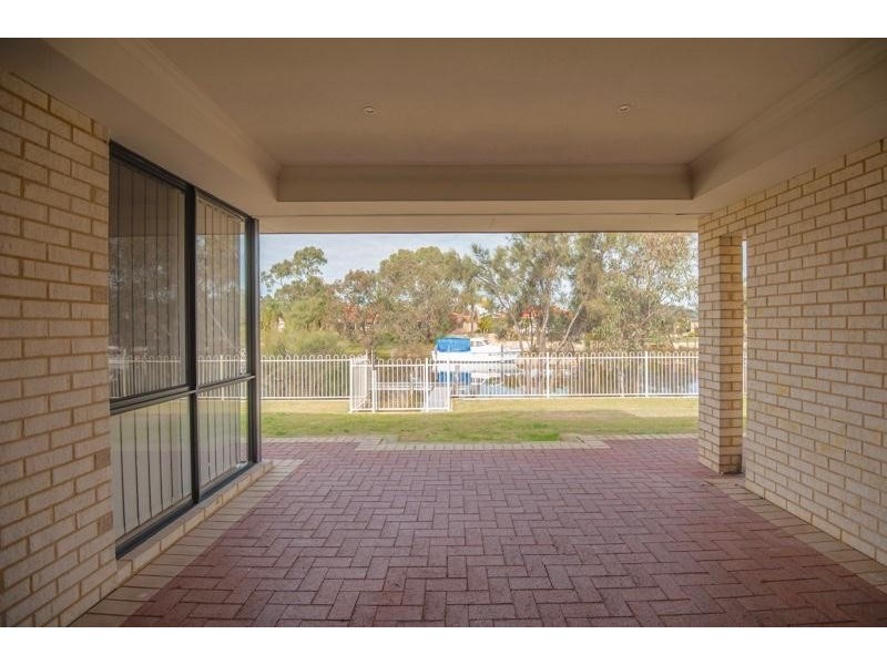 9 Pateman Place, South Yunderup WA 6208