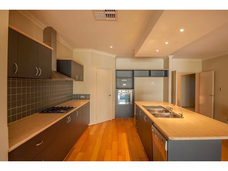 9 Pateman Place, South Yunderup WA 6208