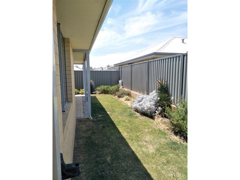 24 Blair Street, South Yunderup WA 6208
