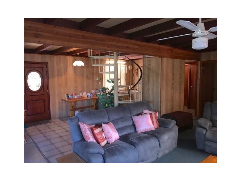 21 Woolah Place, South Yunderup WA 6208