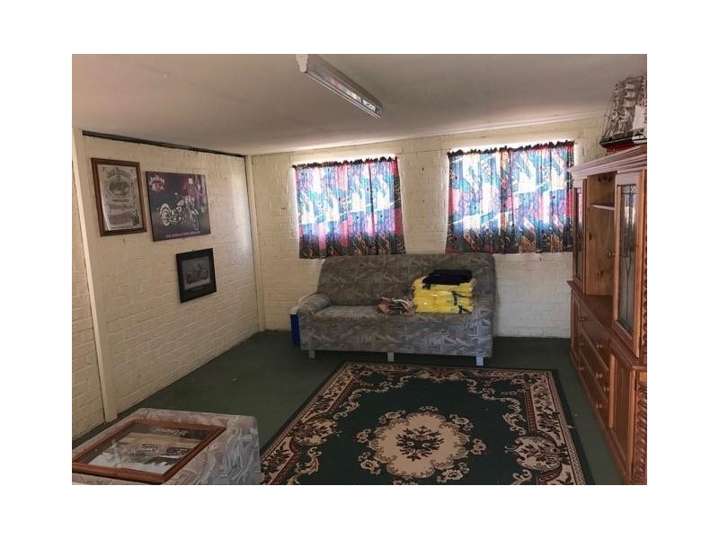 21 Woolah Place, South Yunderup WA 6208