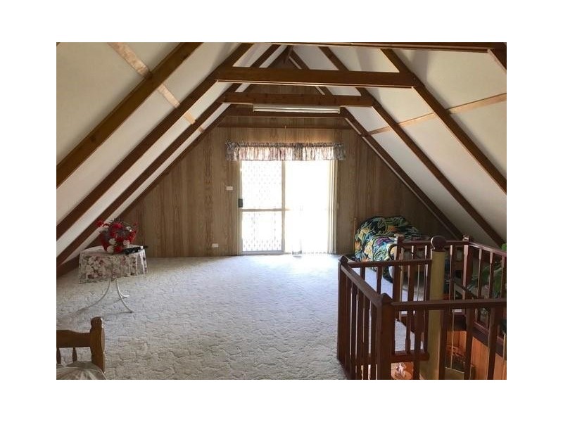 21 Woolah Place, South Yunderup WA 6208