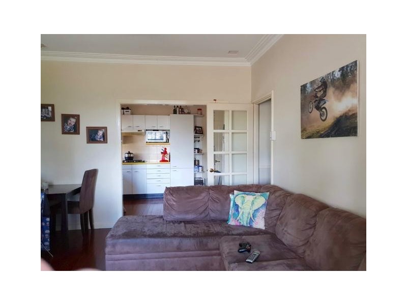 6 White Street, Wandering WA 6308