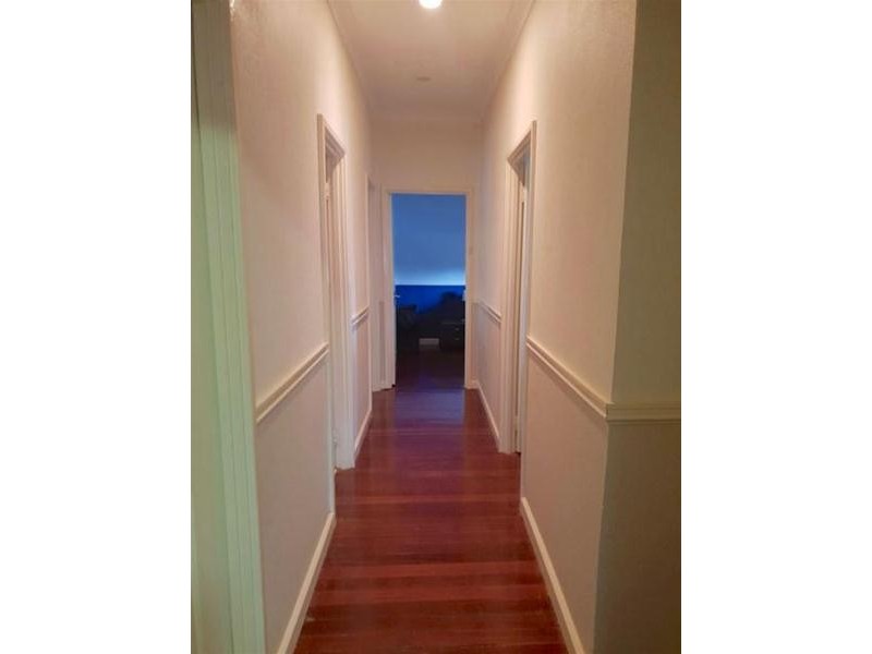 6 White Street, Wandering WA 6308