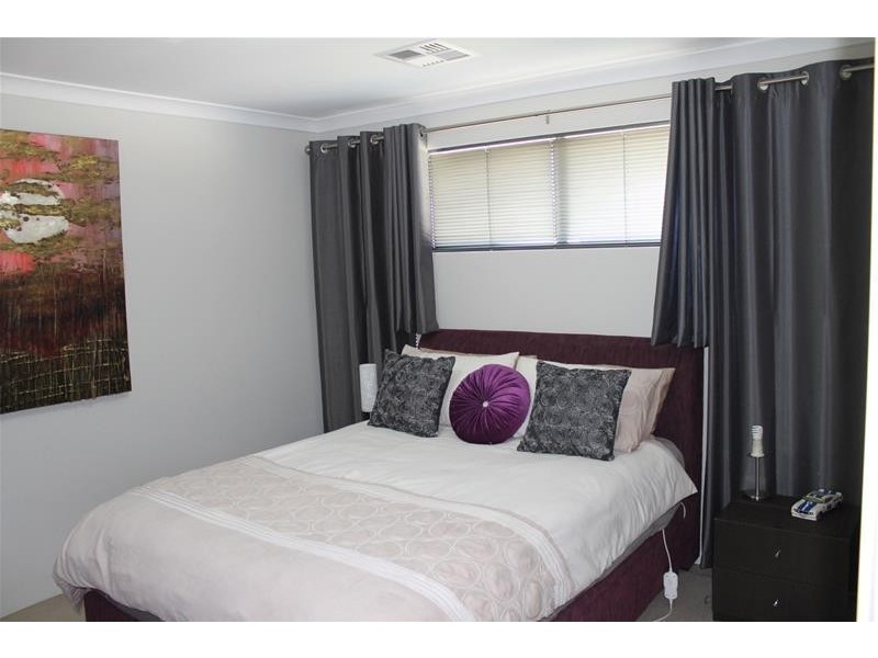 19 Barron Turn, South Yunderup WA 6208