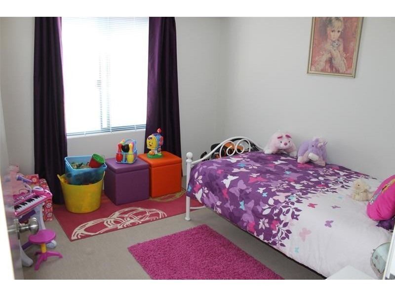 19 Barron Turn, South Yunderup WA 6208