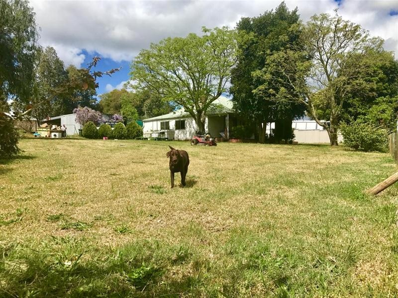 42 South West Highway, Waroona WA 6215