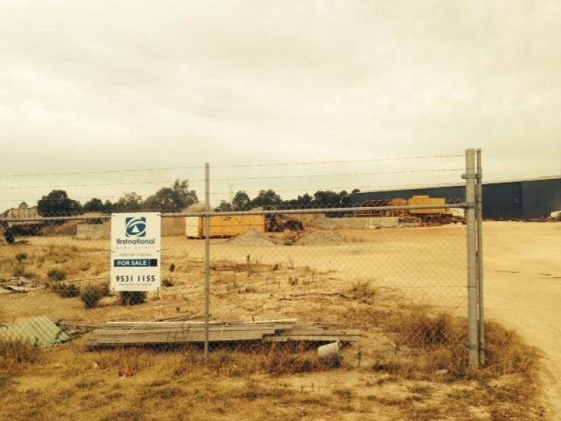 46 Phillips Street (cnr Fields Road), Pinjarra WA 6208