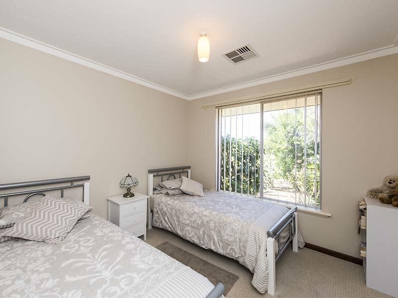 9 Cowen Street, Pinjarra WA 6208