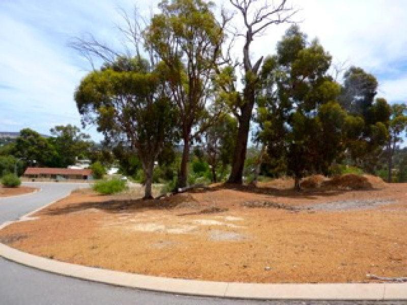 25 Sandalwood Place, Boddington WA 6390