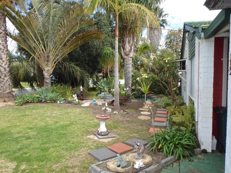 3 Hakea Place, Pinjarra WA 6208