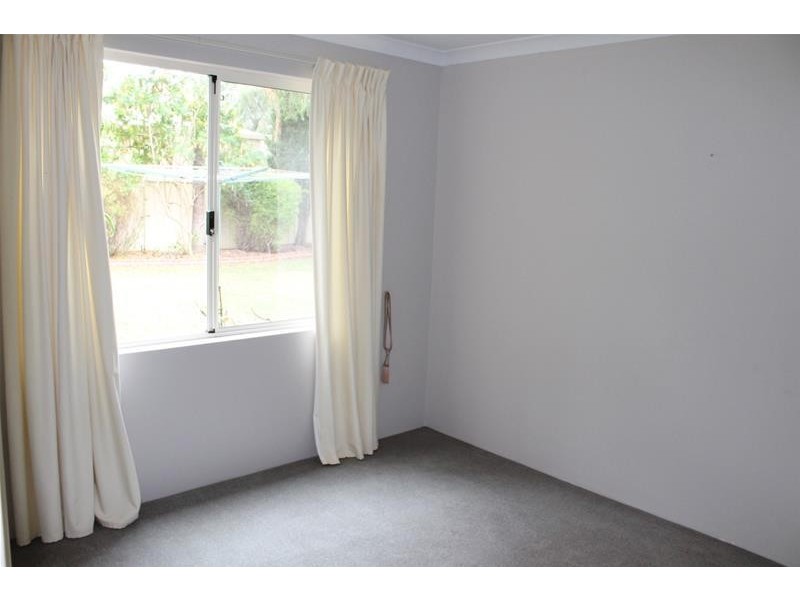 16 Pateman Place, South Yunderup WA 6208
