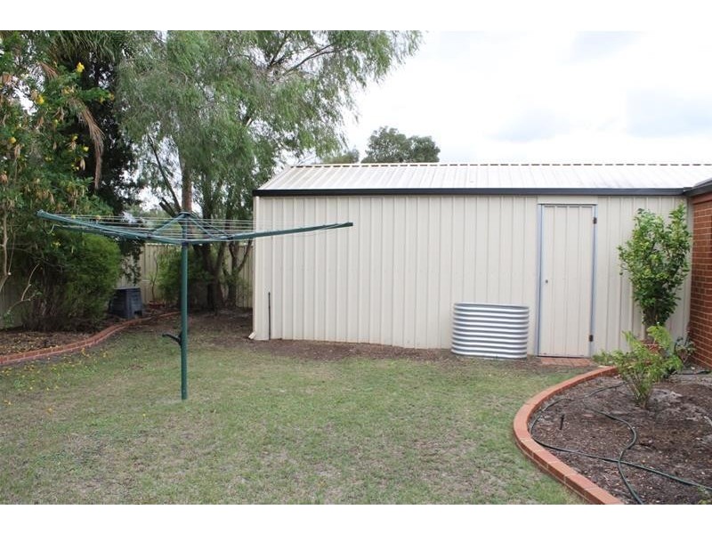 16 Pateman Place, South Yunderup WA 6208