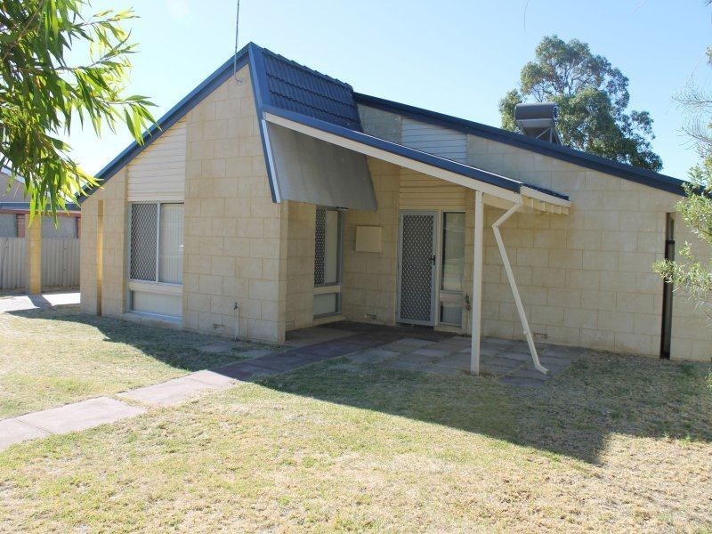 4 Flaveria Place, Pinjarra WA 6208