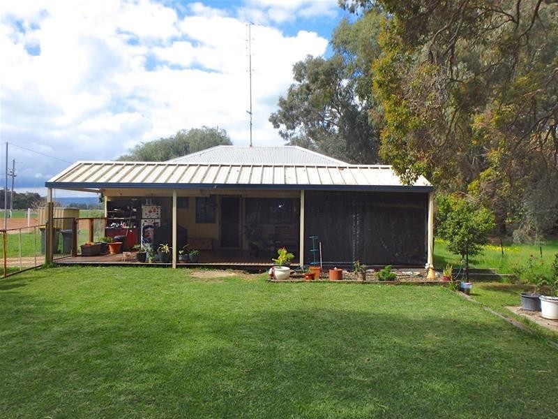 7098 South West Highway, Coolup WA 6214
