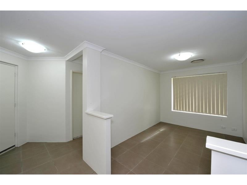 8 Bibbulmun Meander, Ravenswood WA 6208