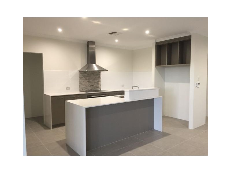 36 Greenacre Street, Pinjarra WA 6208