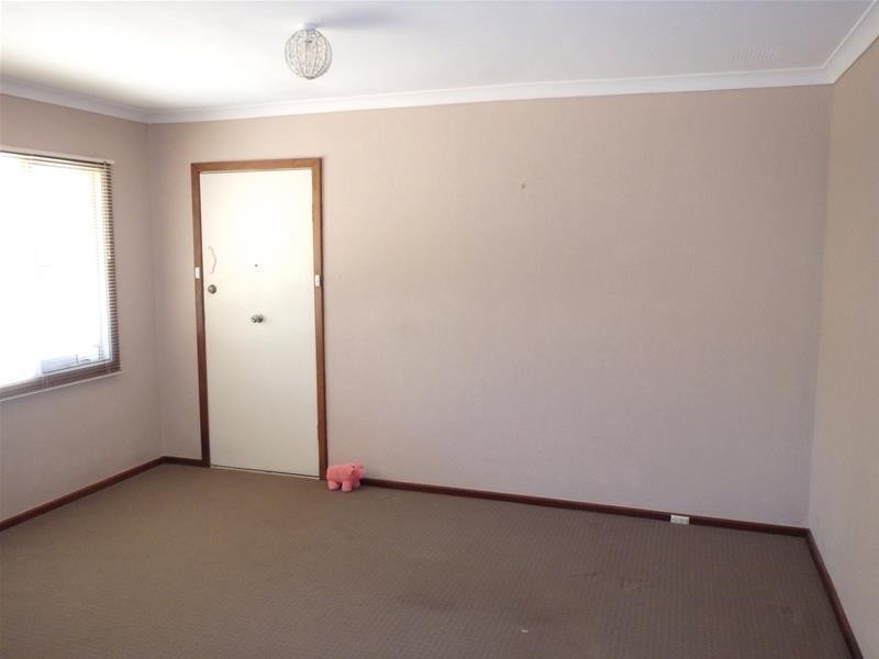 12 Warr Street, Pinjarra WA 6208