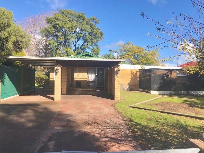 1 Elatine Place, Pinjarra WA 6208