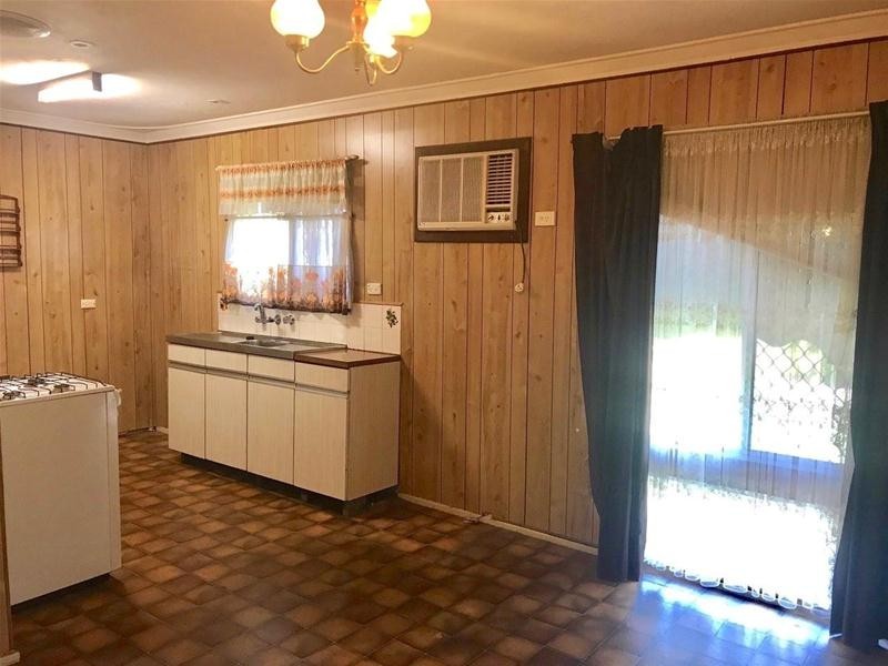 1 Elatine Place, Pinjarra WA 6208